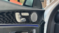 BENZ E-CLASS W213 【E300】 132.8萬 2017 高雄市二手中古車