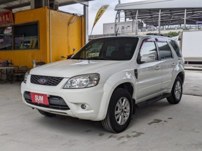 FORD ESCAPE  14.8萬 2010 新北市二手中古車